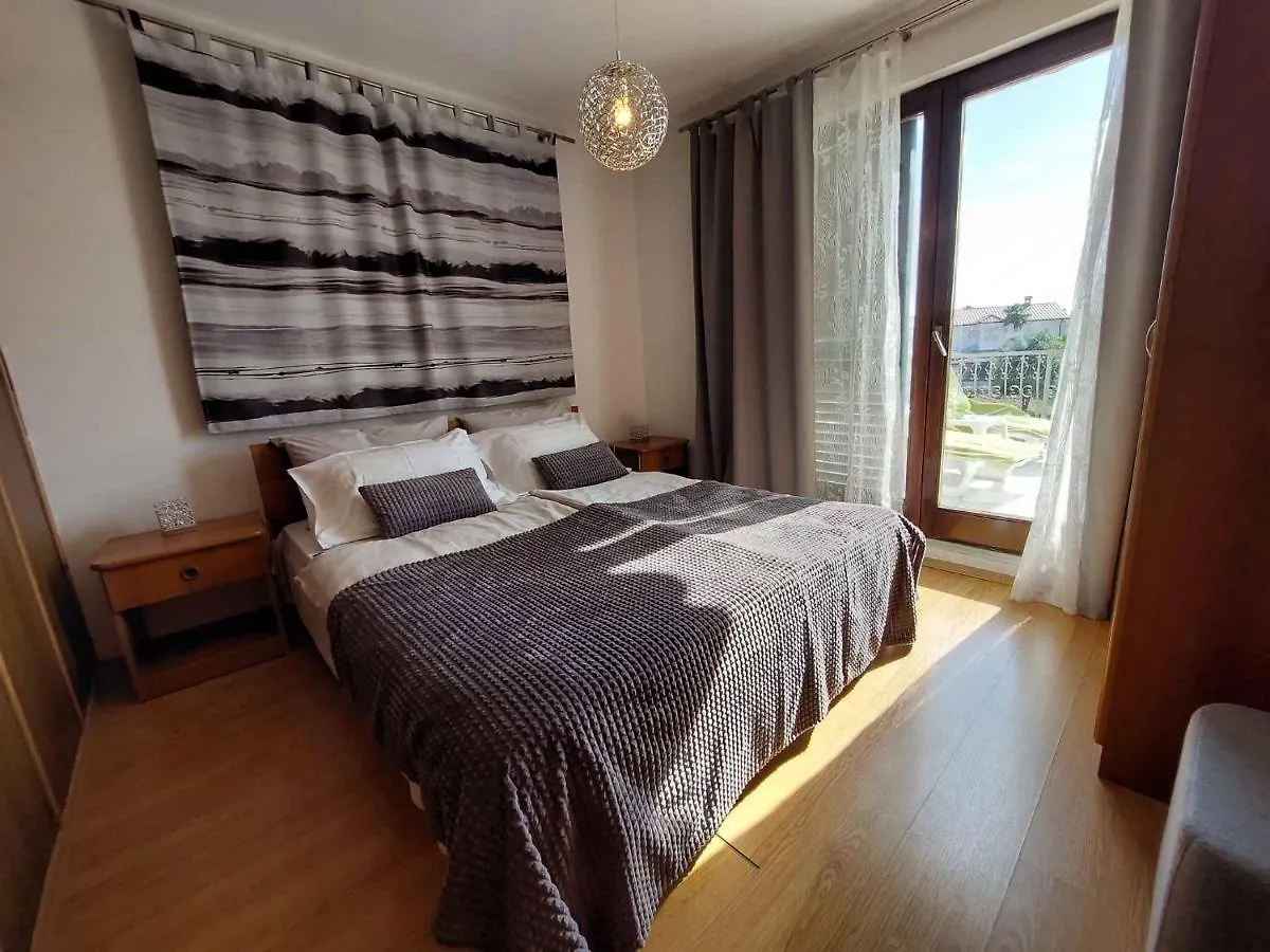 Apartment In Radici - Istrien 43580 Malinska