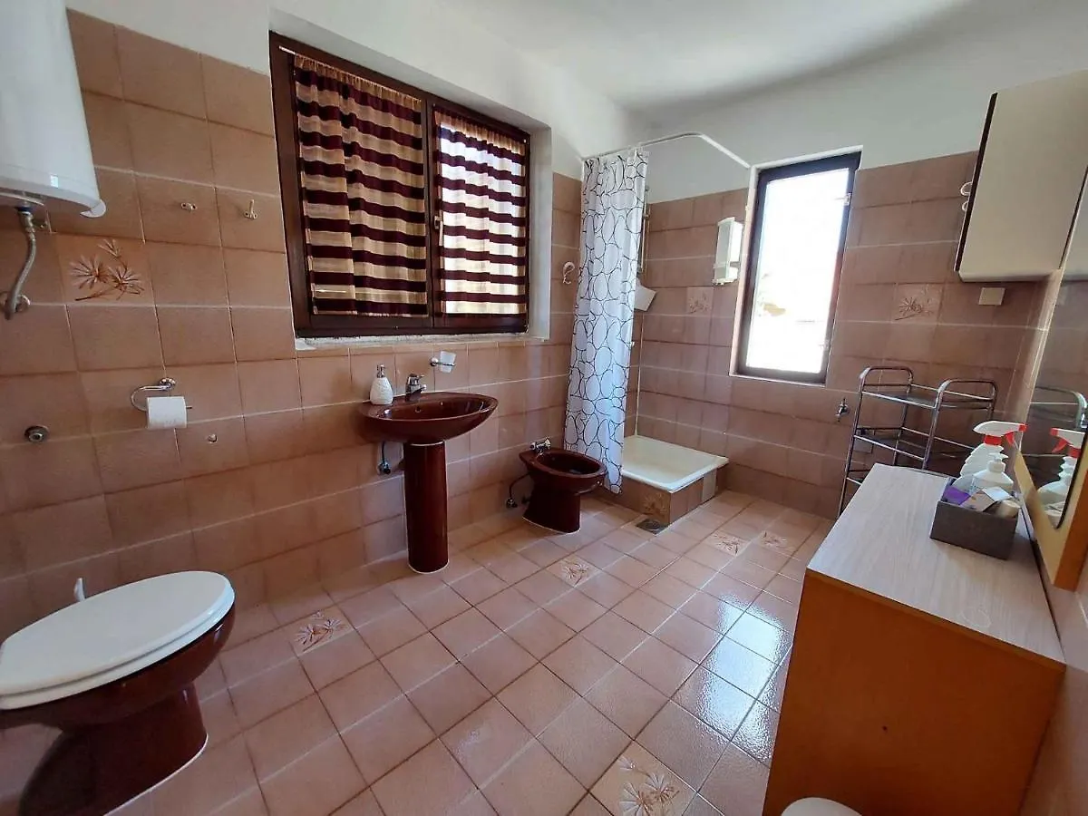 Apartment In Radici - Istrien 43580 Malinska