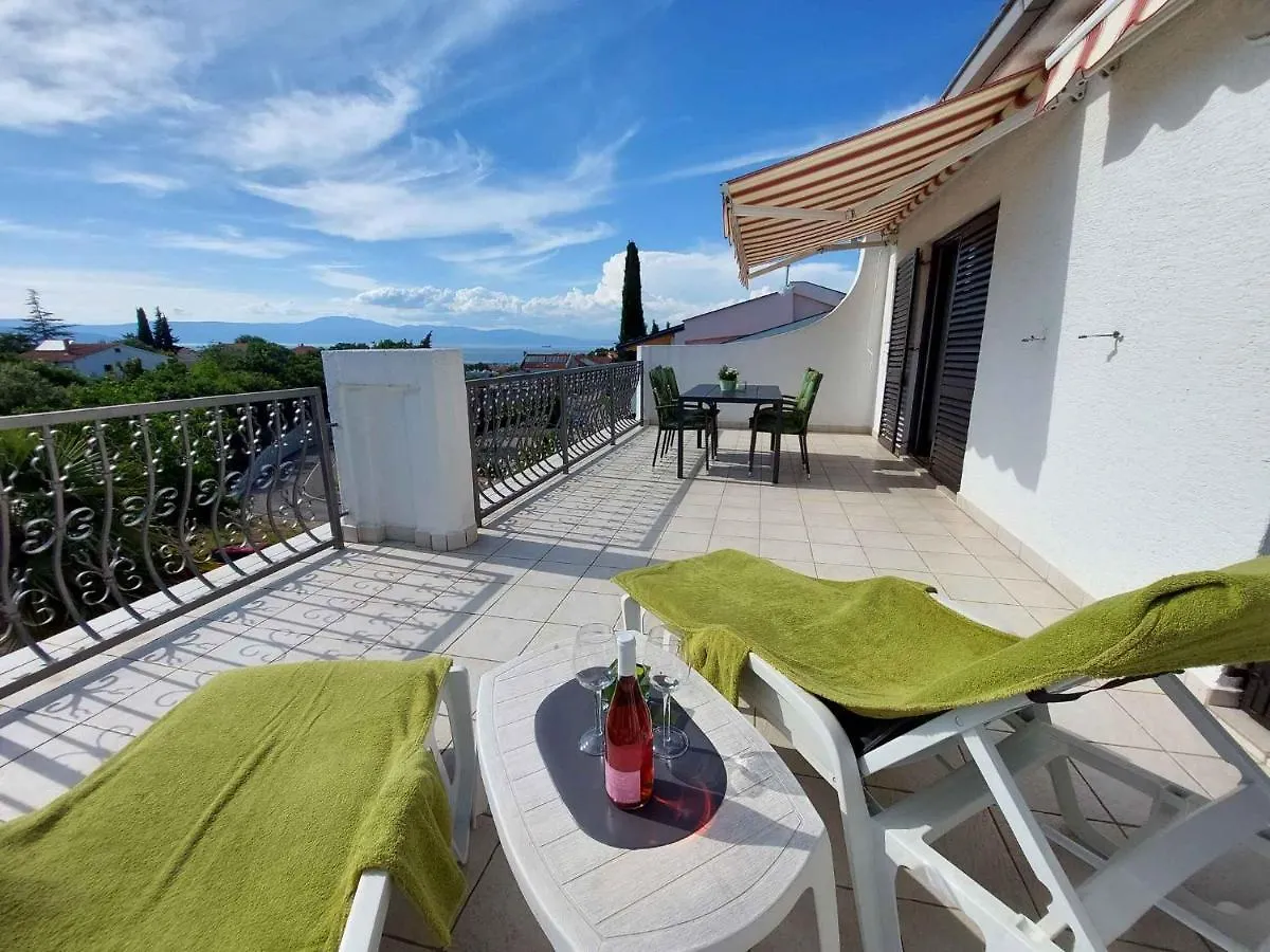 Apartment In Radici - Istrien 43580 Malinska Croácia